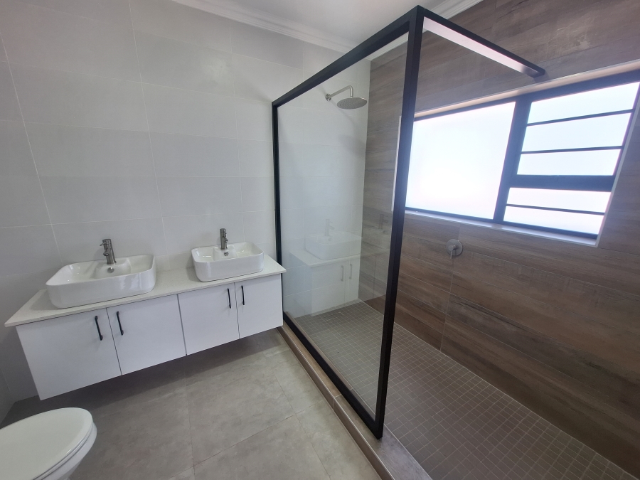 3 Bedroom Property for Sale in Aston Bay Eastern Cape